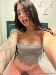 Careful babe i bite harder than i kiss