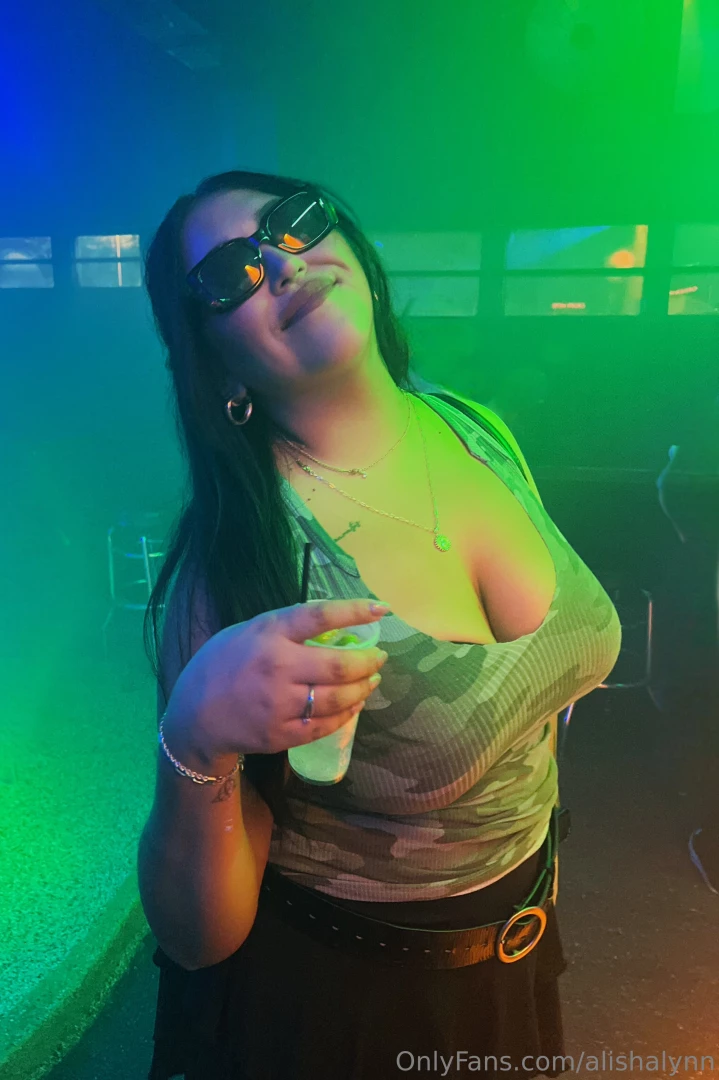 Long time no see babes 