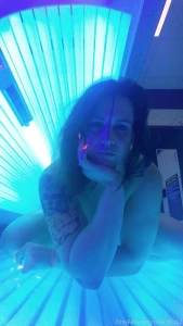 My body s a feast and i m serving it hot subscribe and take a big bite