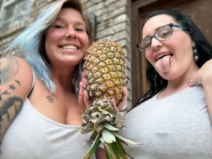 Took some fire nudes with foxy today