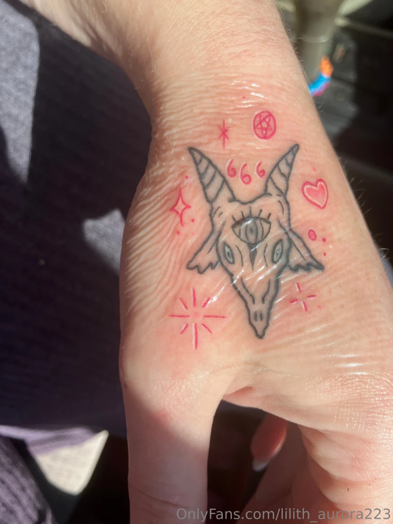 Had great day yesterday treating myself with my tattoo touch up and part 2 