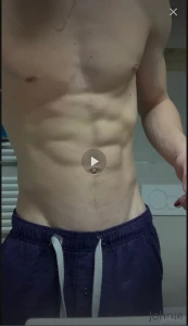 I love flexing muscles