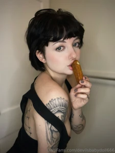 I love a good mozzarella stick