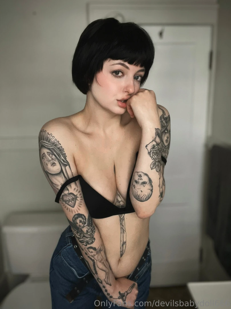 Squishy belly s are cute 