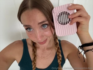 Hey i m back i ended up getting quite the migraine i m all better can