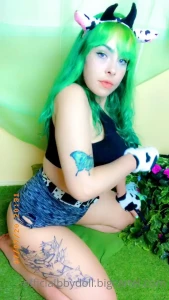 Doing a maid food play vid tomorrow what should i put in my holes vote