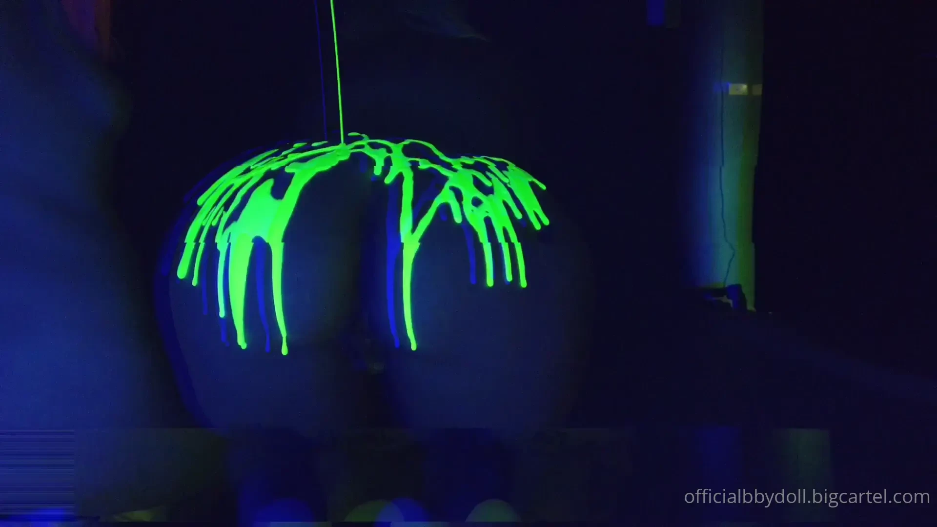 Hd uv vid shot at the recent shoot with my babe duchesstheseductress 
