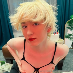 Black string denji set 40 hd photos 38 implied to near nude tip with