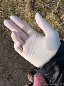 I ve been enjoying casual gloves this weekend yesterday i did some part 4