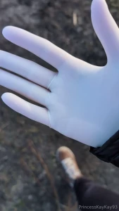 I ve been enjoying casual gloves this weekend yesterday i did some
