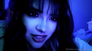 Ur parasocial cyber e-whore gf loves making strangers spurt for her part 1