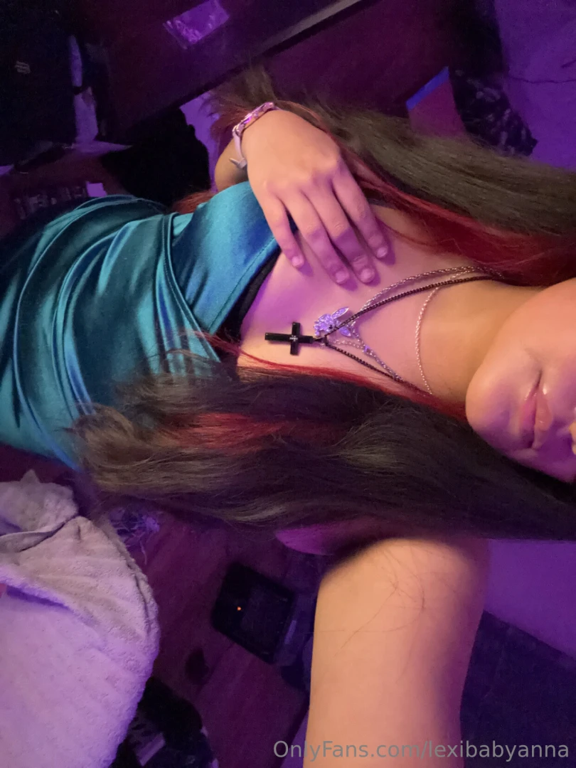 Why don t you come help me take this dress off 