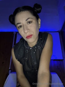 I can be a secret or your obsession