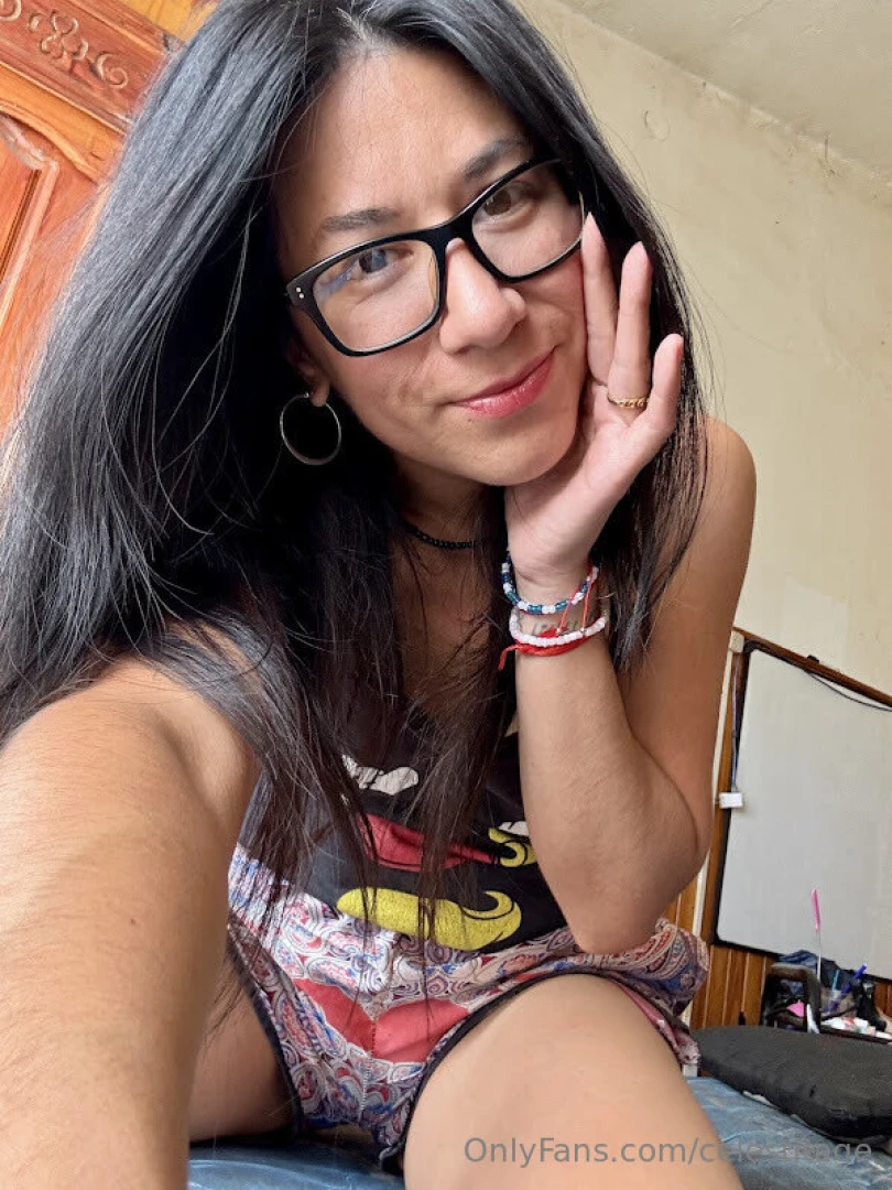 When i smile like this it s because i m thinking of something naughty 