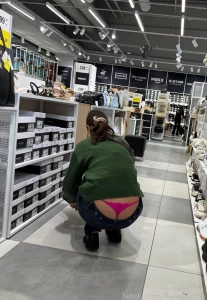 Public whaletail thongslip part 3
