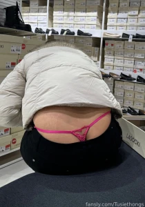 I love that victoria s secret thong really thongshow thongfetish part 24
