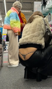 Shopping before christmas time wasn t very pleasant people are busy part 27