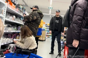 Shopping before christmas time wasn t very pleasant people are busy part 21