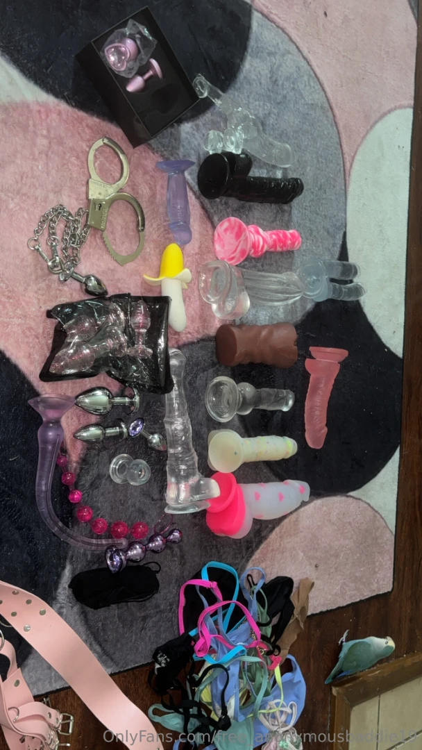 Huge sex toy amp accessories sell used but cleaned thoroughly a lot of part 1 