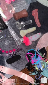 Huge sex toy amp accessories sell used but cleaned thoroughly a lot of part 2