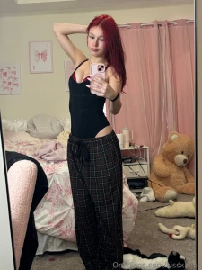 I d send u mirror selfies like these at 4am if u dont mind part 1