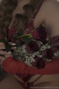 I saved this rose for you come get itttt letsmary