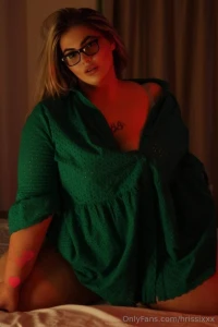 Come closer and start undressing me while i m jerking your big c k