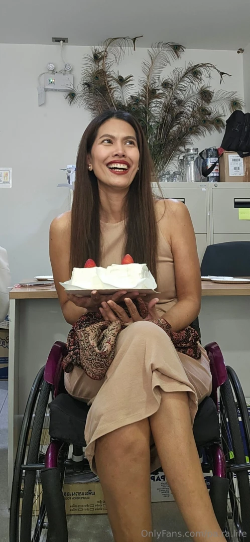 Farwell cake on my last day at work 