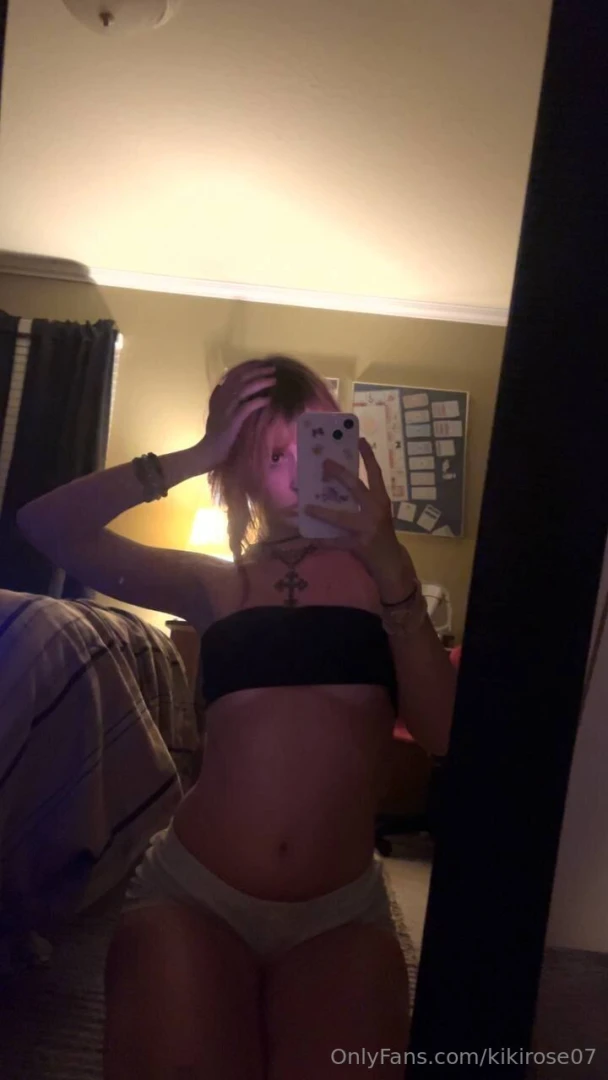 My top is a lil short 