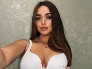 Contribute to me as a gift for march 8th and i will reward you with