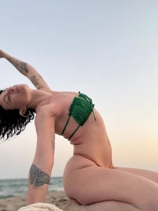 More beach selfies part 1