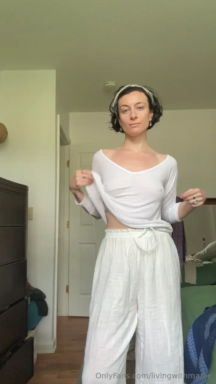 2 different whites 