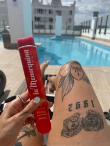 Bikinis amp lollipops