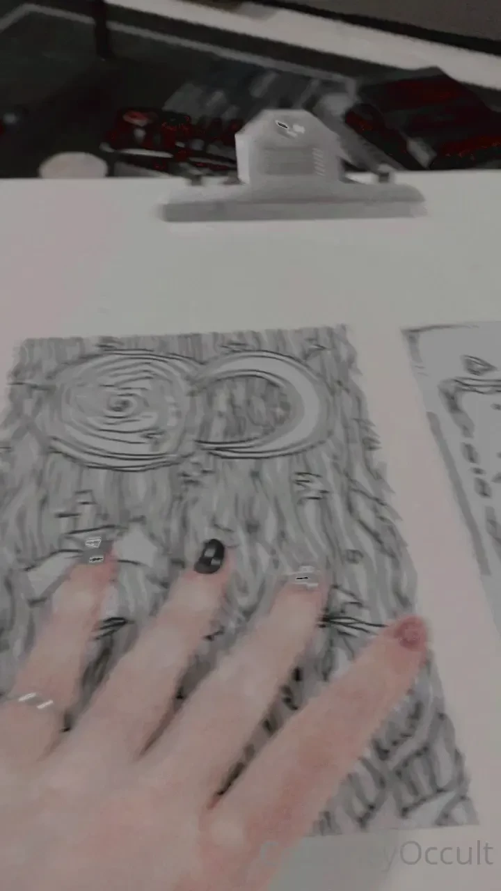 Art hands 