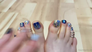 Toesies lt 3