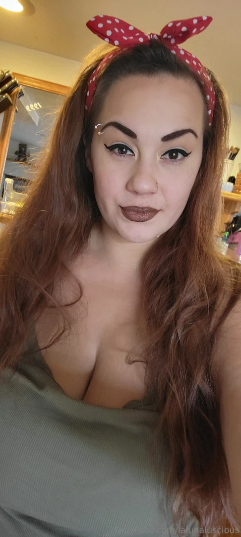 Cum shot and nice ass 