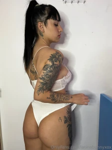 Dying for a cuddle ngl who s up for one