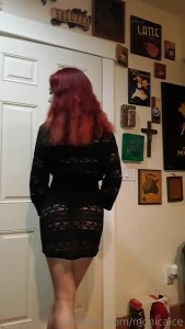Trust me im the kind of gal you want to party with