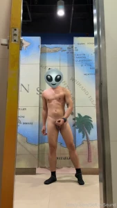 Public toilet cuisine coming out tomorrow subscribe to vip to see this