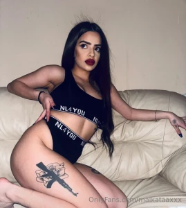 On my knees or doggy style part 1