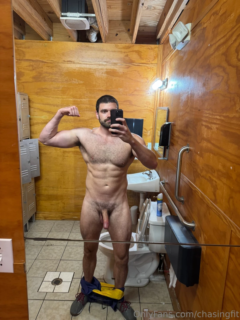 Chest day feels part 1 