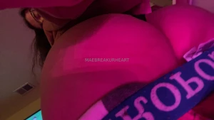 Booty in some plaid pants