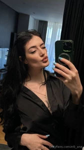 I m thinking about going for a walk i put on black today do you think