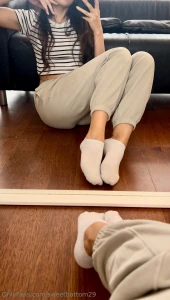 For all my white ankle socks lovers