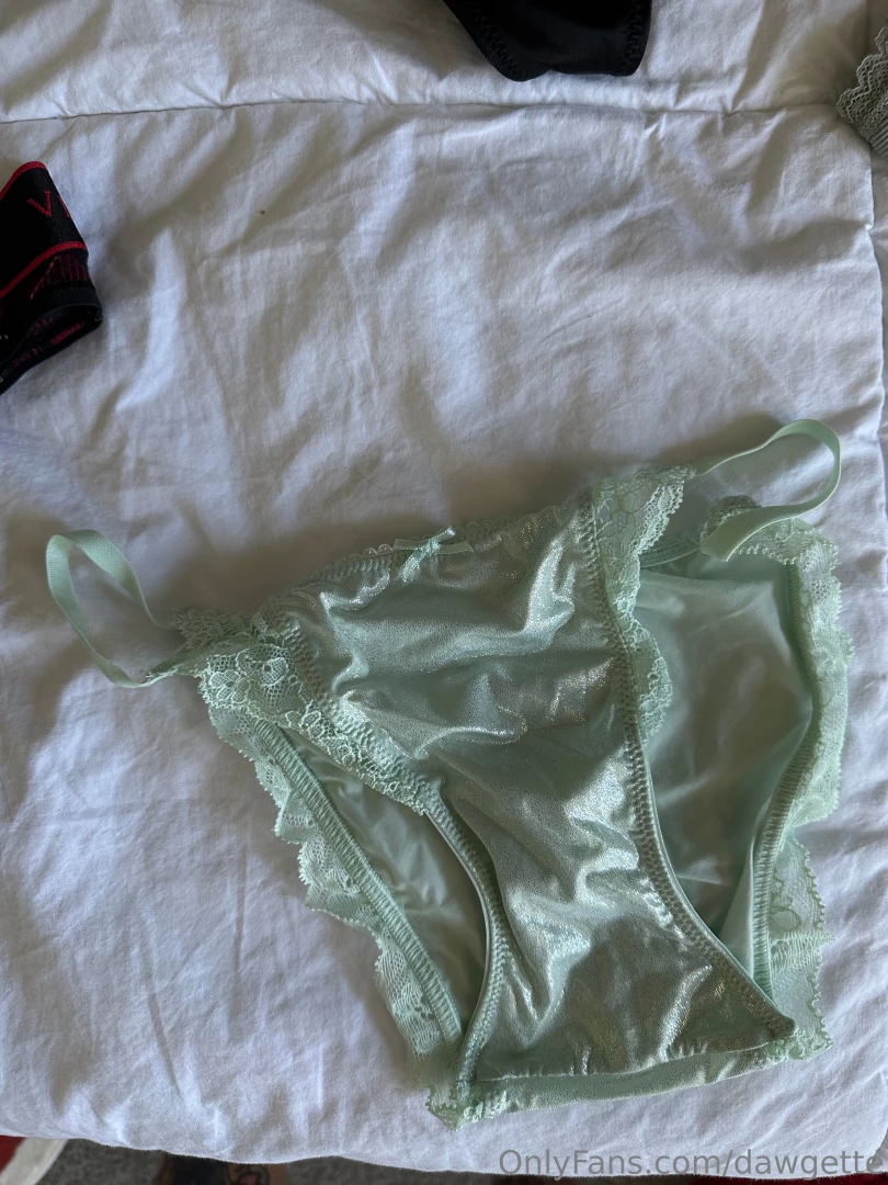 I ve had a few requests for panties lately so here are some option for part 1 