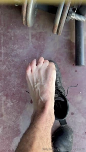 Who likes sweaty toes