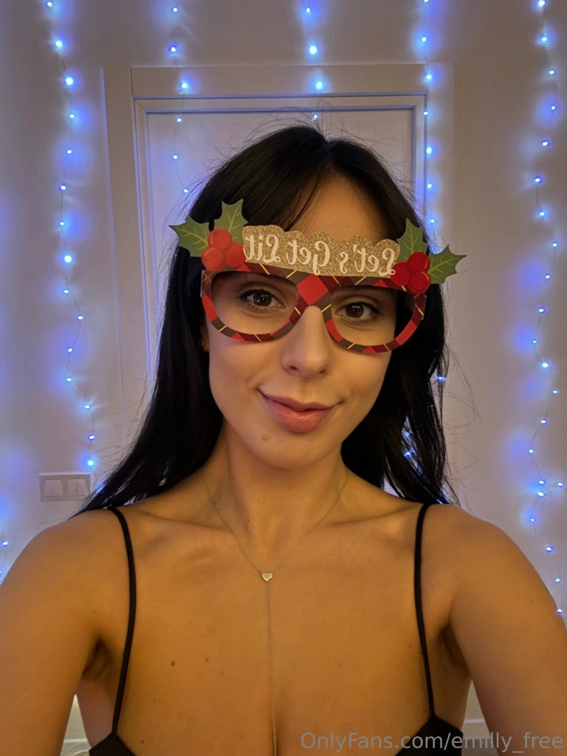 New year is the time for new goals let 2025 bring new opportunities 