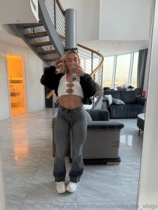 Do you like a woman in jeans