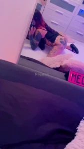 Babe ich bin wieder da und hoffe du hast mich genauso vermisst wie ich