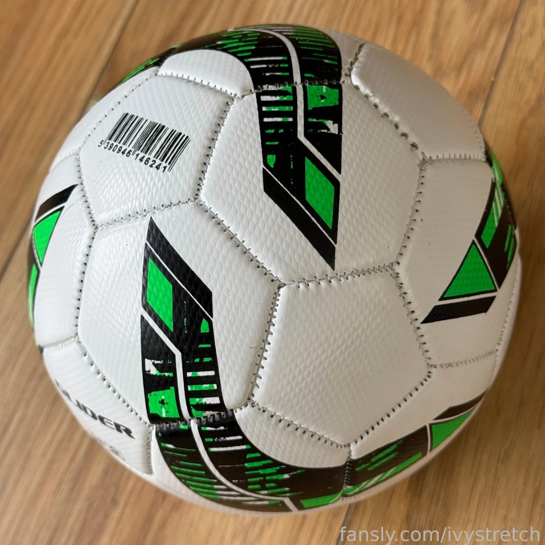 I seemed to have accidentally bought a mini inflatable ball it s going 